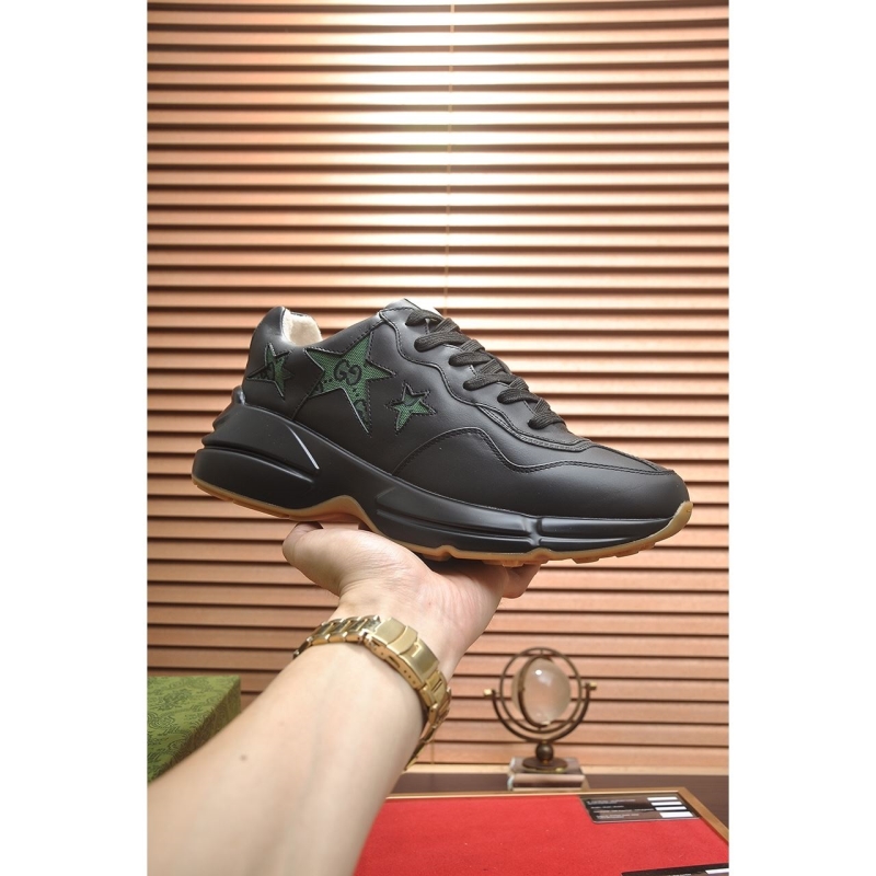 G*u*i casual shoes